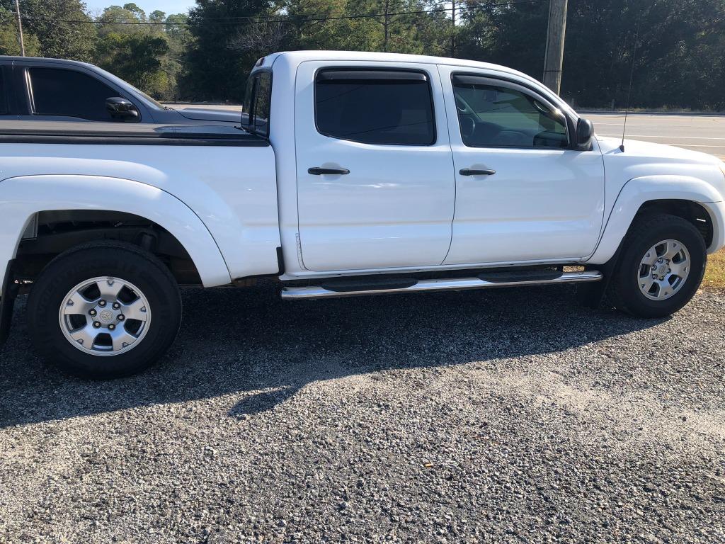 2011 Toyota Tacoma PreRunner's photo