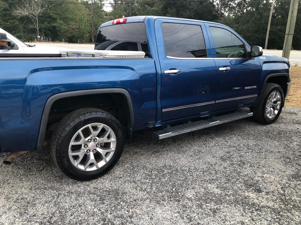 2018 GMC Sierra 1500 SLT's photo