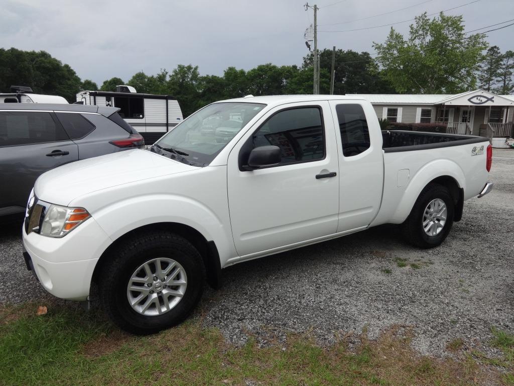 2018 Nissan Frontier 4.0 SV King Cab 4X4 AT's photo